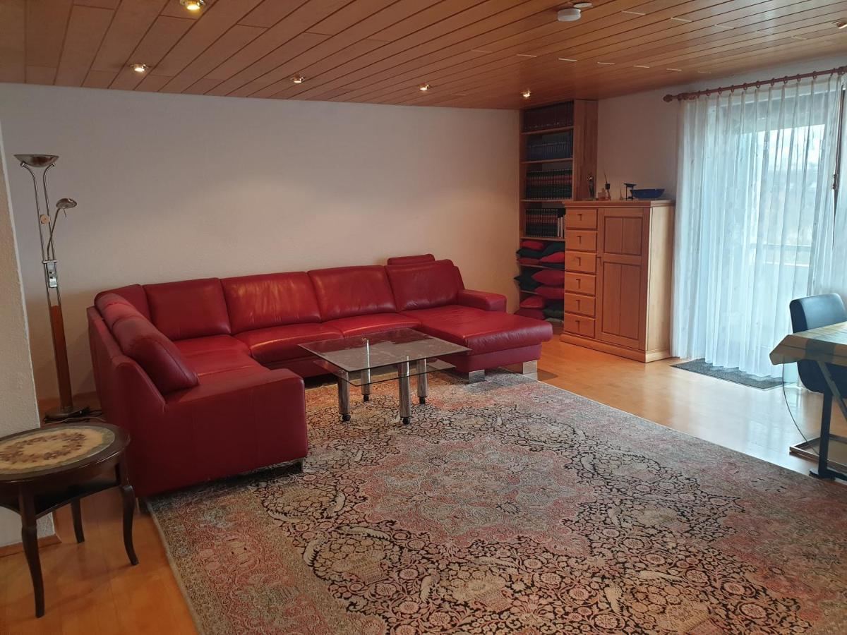 Wohnung Fuer 4 Personen, 2 Schlafzimmer, 2 Parkplaetze, Wlan 康斯坦茨 外观 照片